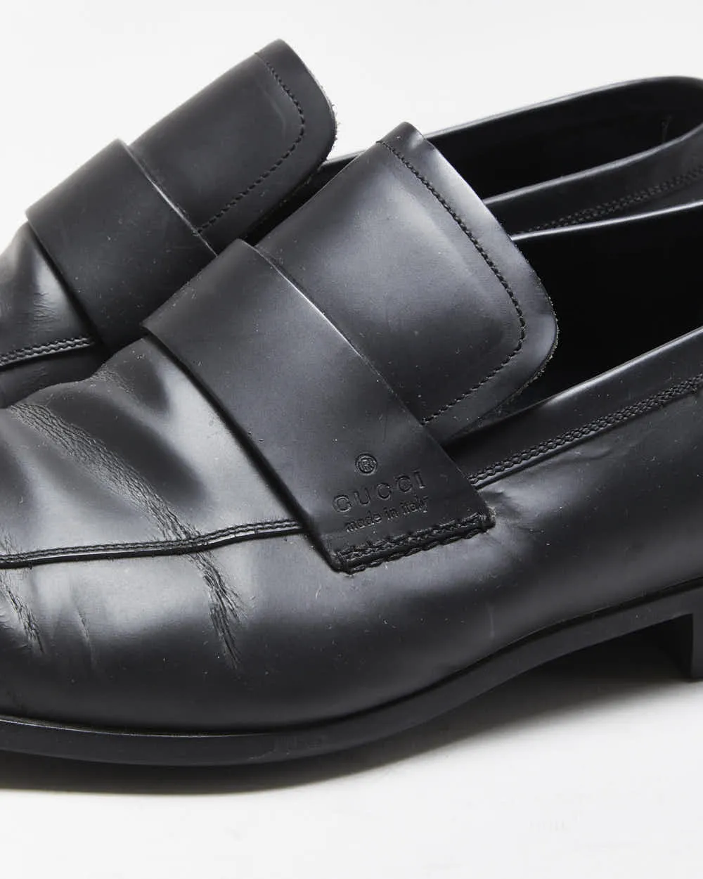 Vintage Y2K 00s Gucci Tom Ford Matte Leather Penny Loafers - UK9.5 sold by Rokit product image thumbnail 5