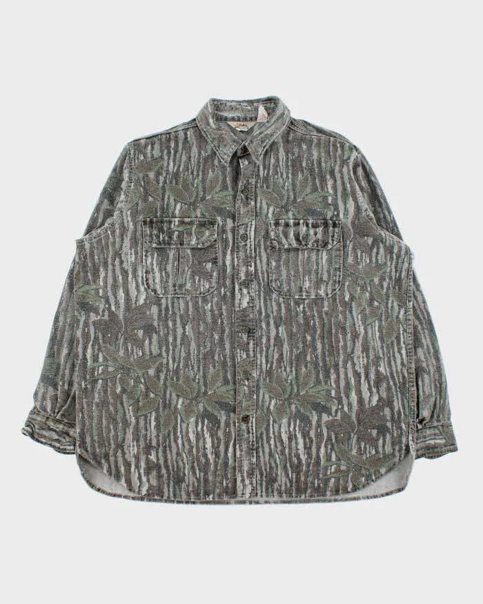 Vintage 90's Cabelas Heavyweight Realtree Camouflage Long Sleeved Shirt - XL sold by Rokit