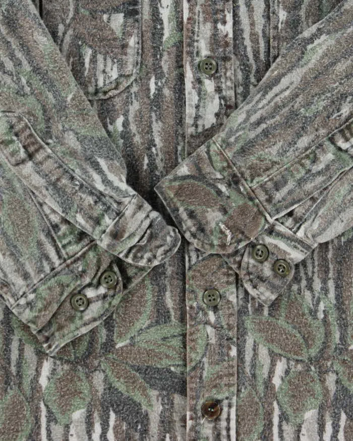 Vintage 90's Cabelas Heavyweight Realtree Camouflage Long Sleeved Shirt - XL sold by Rokit product image thumbnail 5