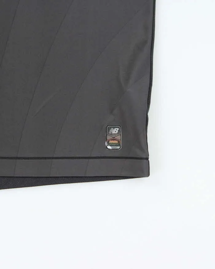 2019-20 New Balance Liverpool FC Blackout Shirt - M sold by Rokit product image thumbnail 5