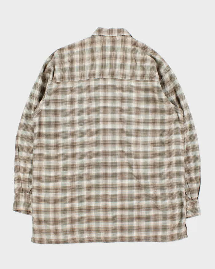 Vintage 1996 Levi's Made In USA Plaid Long Sleeve Flannel Shirt - M sold by Rokit product image thumbnail 2