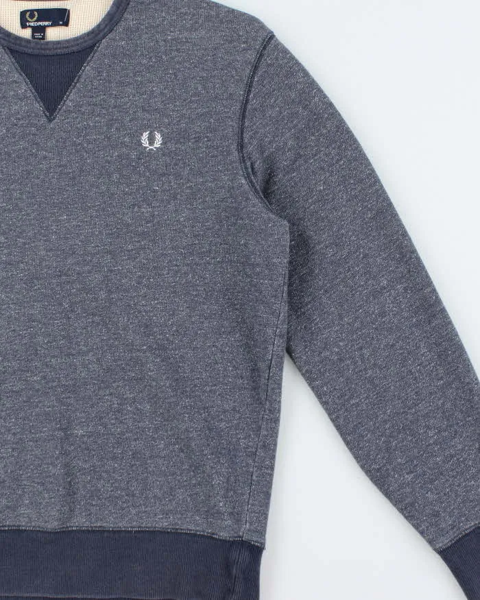Vintage Y2K 00s Fred Perry Heavyweight Crewneck Sweatshirt - M sold by Rokit product image thumbnail 3