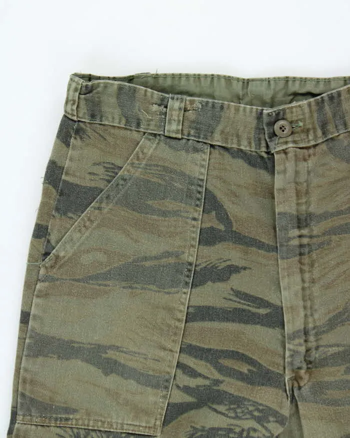 Vintage 1980s US Military Tiger Stripe Camo Wide Leg Cargo Combat Trousers - W32 L30 sold by Rokit product image thumbnail 3