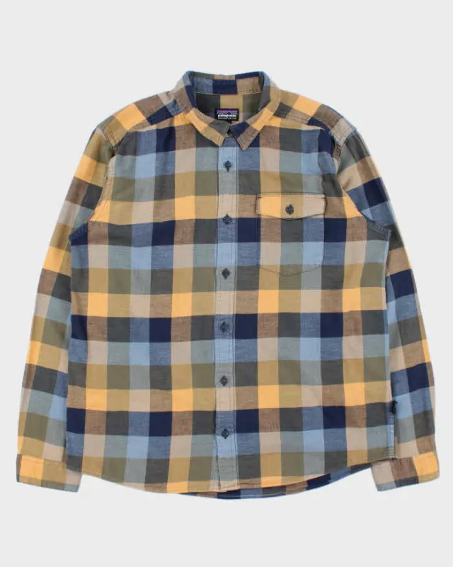 Vintage Patagonia Flannel Shirt - L made by Patagonia