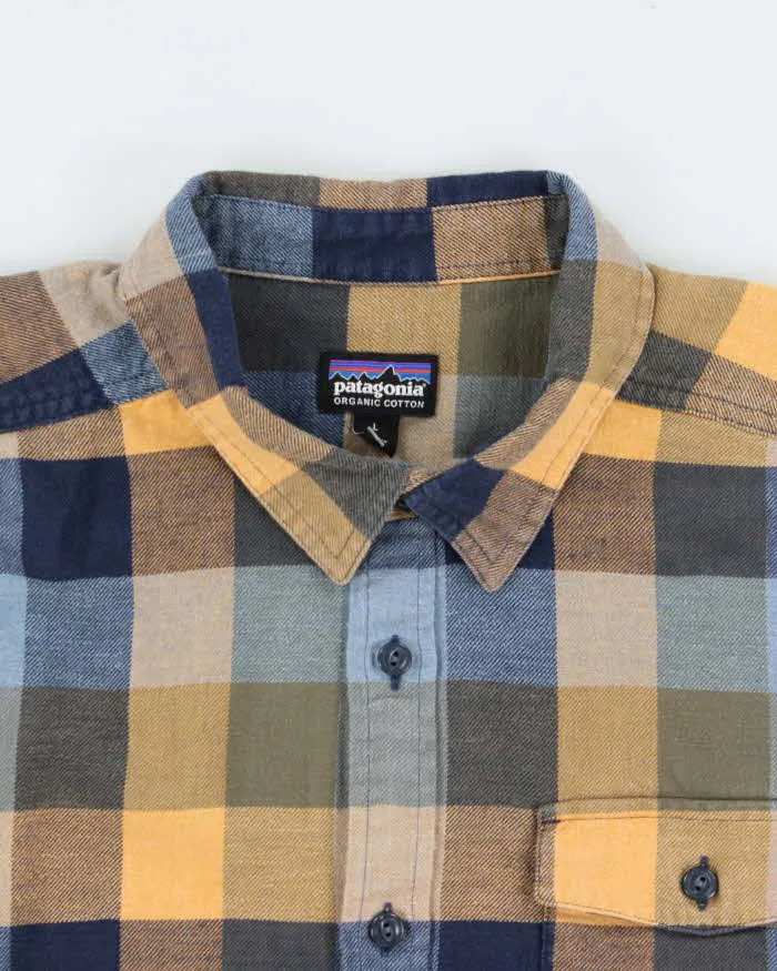 Vintage Patagonia Flannel Shirt - L sold by Rokit product image thumbnail 5