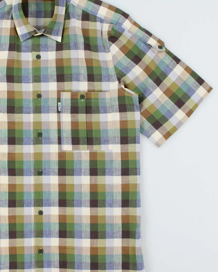 Deadstock 1980s Levi's White Tab Check Short Sleeve Shirt - L sold by Rokit product image thumbnail 3