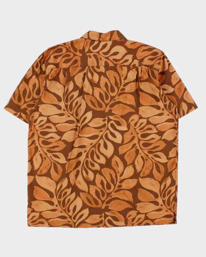 Vintage Quiksilver Floral Short Sleeve Shirt - L sold by Rokit product image thumbnail 2