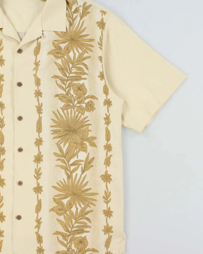 Vintage Y2K 00s Tommy Bahama Silk Floral Short Sleeve Hawaiian Shirt - L sold by Rokit product image thumbnail 3