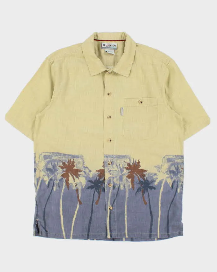 Vintage 2000s Columbia Hawaiian Shirt - M sold by Rokit