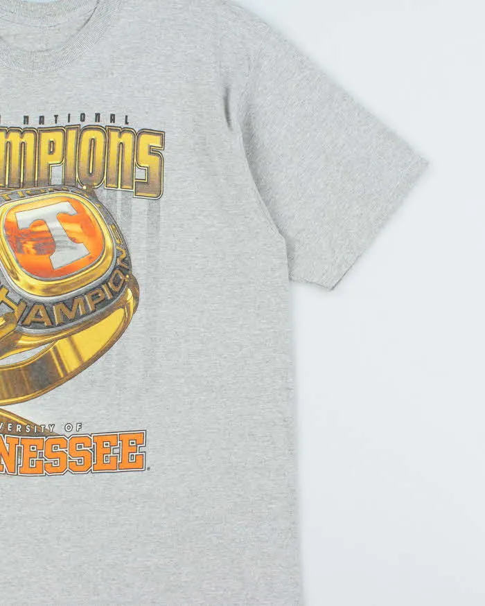 Vintage 1999 Pro Player University Of Tennesse National Champions Marl Grey Heavyweight Crewneck T-Shirt - XL sold by Rokit product image thumbnail 3