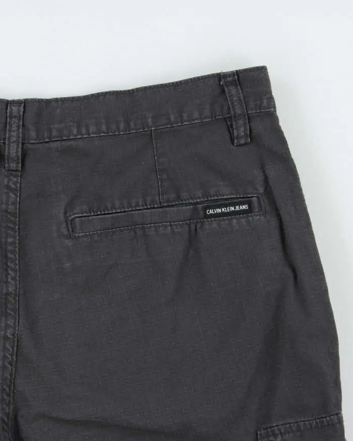 Vintage Calvin Klein Jeans Loose Fit Cargo Shorts - W32 sold by Rokit product image thumbnail 4