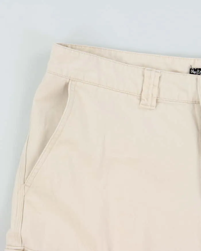 Vintage Y2K 00s Quiksilver Heavyweight Canvas Baggy Fit Cargo Shorts - W34 sold by Rokit product image thumbnail 3