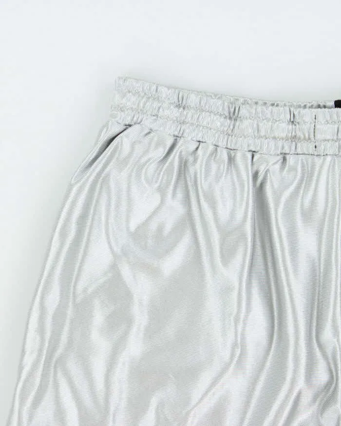 Rokit Originals Long J-Shorts - L sold by Rokit product image thumbnail 4