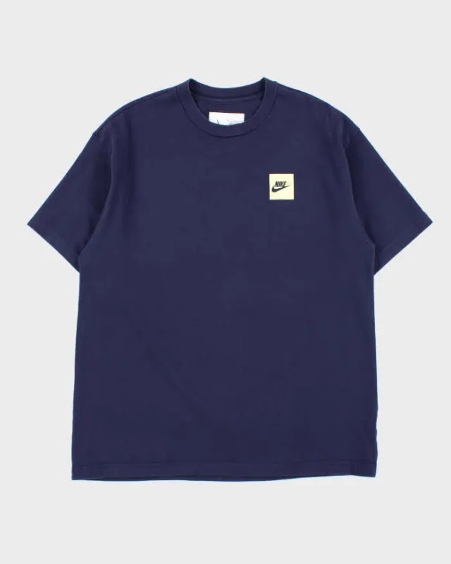 Nike Design Finish Line Heavyweight Crewneck T-Shirt - L made by Nike