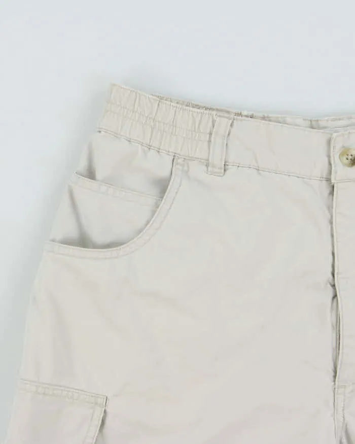 Vintage 1990s Columbia Canvas Multi Pocket Bermuda Shorts - W30 sold by Rokit product image thumbnail 3