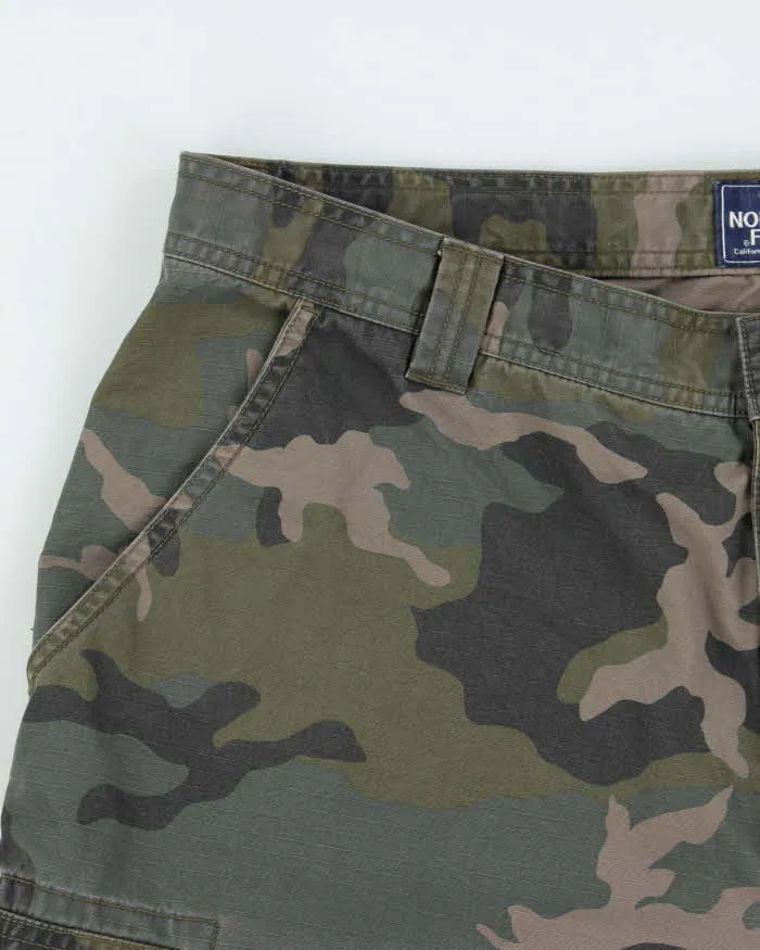 Vintage The North Face Heritage Loose Fit Woodland Camo Canvas Cargo Shorts - W36 sold by Rokit product image thumbnail 3