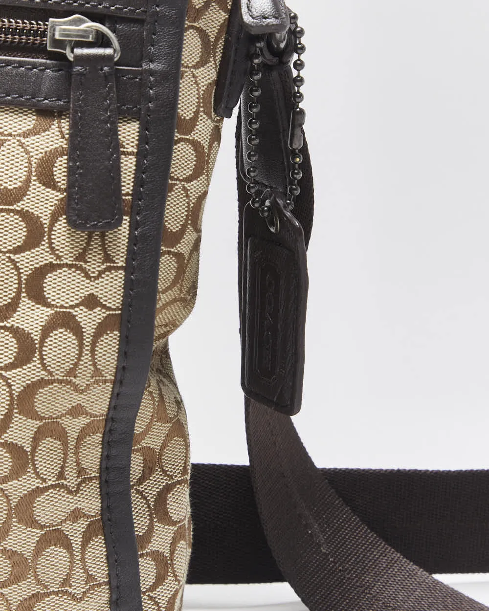 Vintage Y2k 2000s Coach Jacquard Flight Bag sold by Rokit product image thumbnail 4
