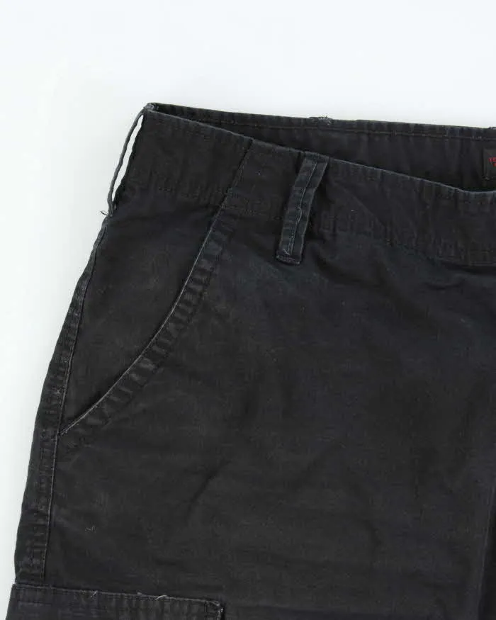 Vintage Y2K 00s Guess Loose Fit Canvas Cargo Shorts - W36 sold by Rokit product image thumbnail 3