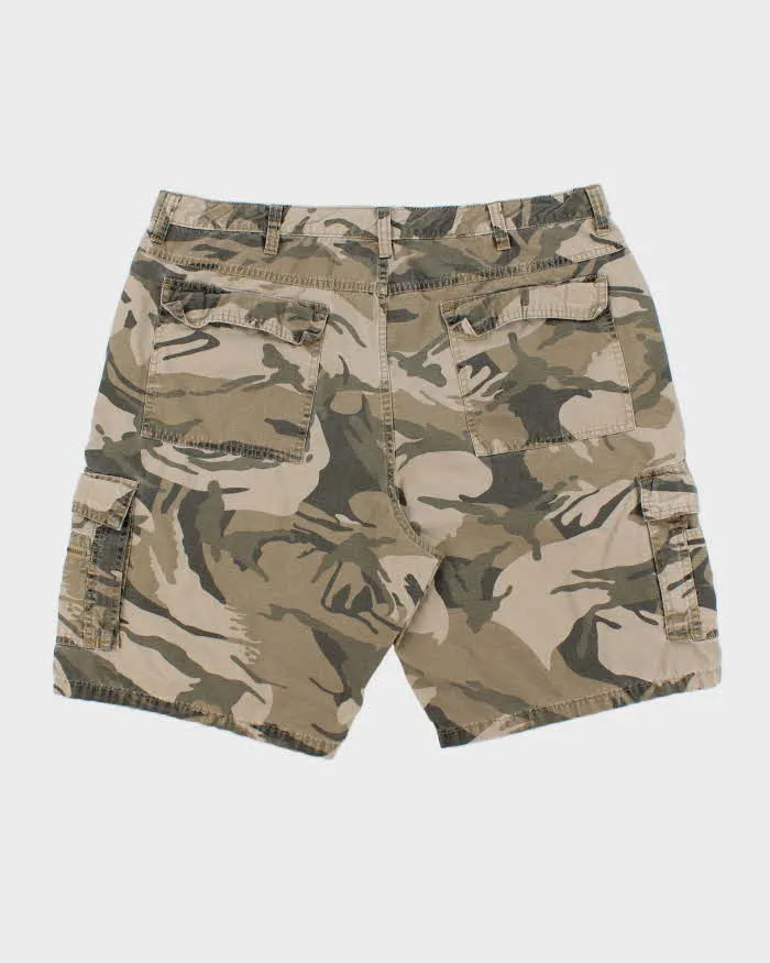Vintage Y2K 00s Wrangler Woodland Camo Loose Fit Canvas Cargo Shorts - W38 sold by Rokit product image thumbnail 2