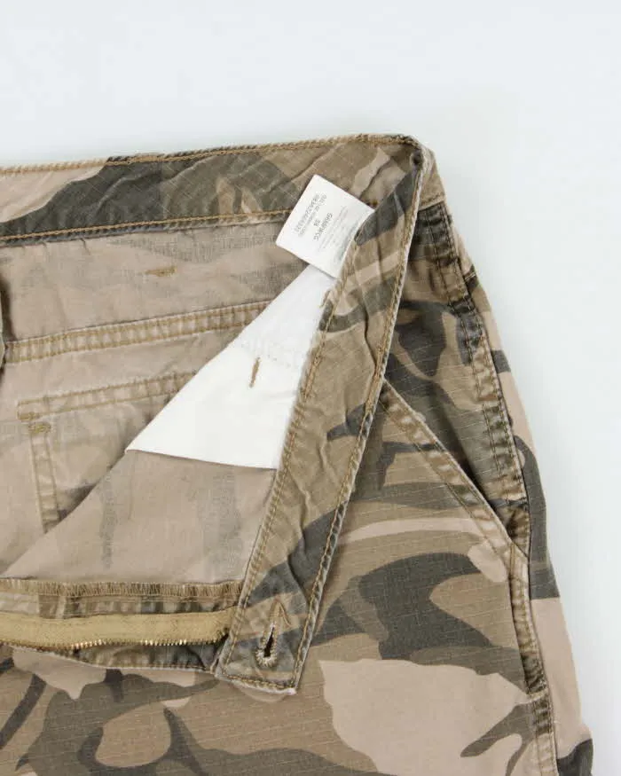 Vintage Y2K 00s Wrangler Woodland Camo Loose Fit Canvas Cargo Shorts - W38 sold by Rokit product image thumbnail 5