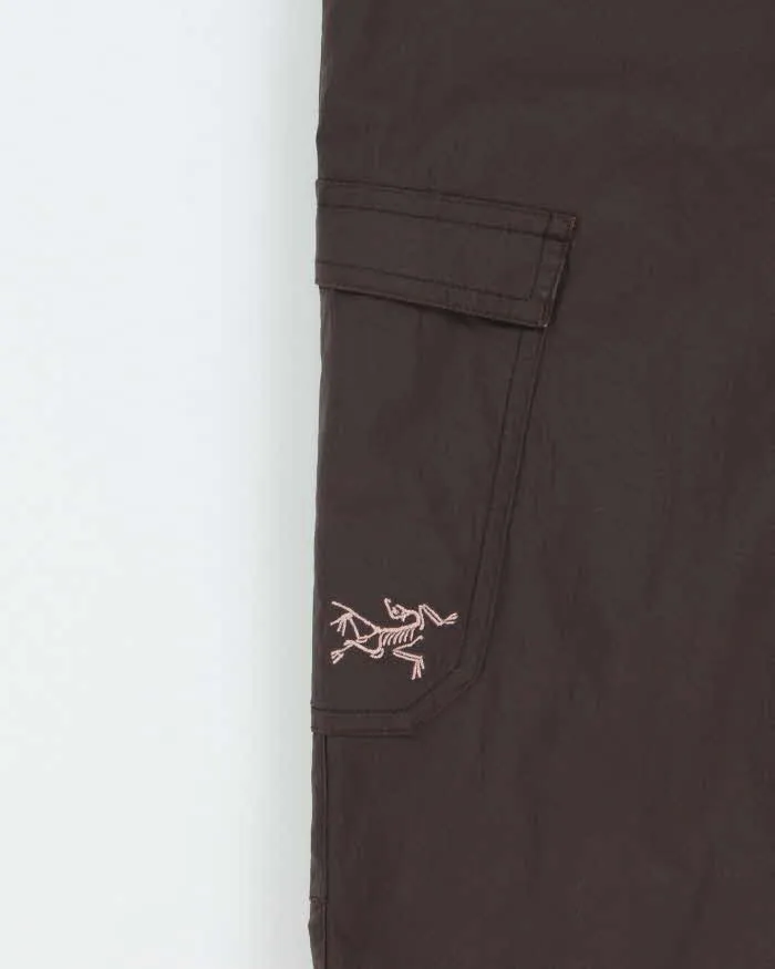 Vintage Arc'teryx Hiking Shorts - S sold by Rokit product image thumbnail 5