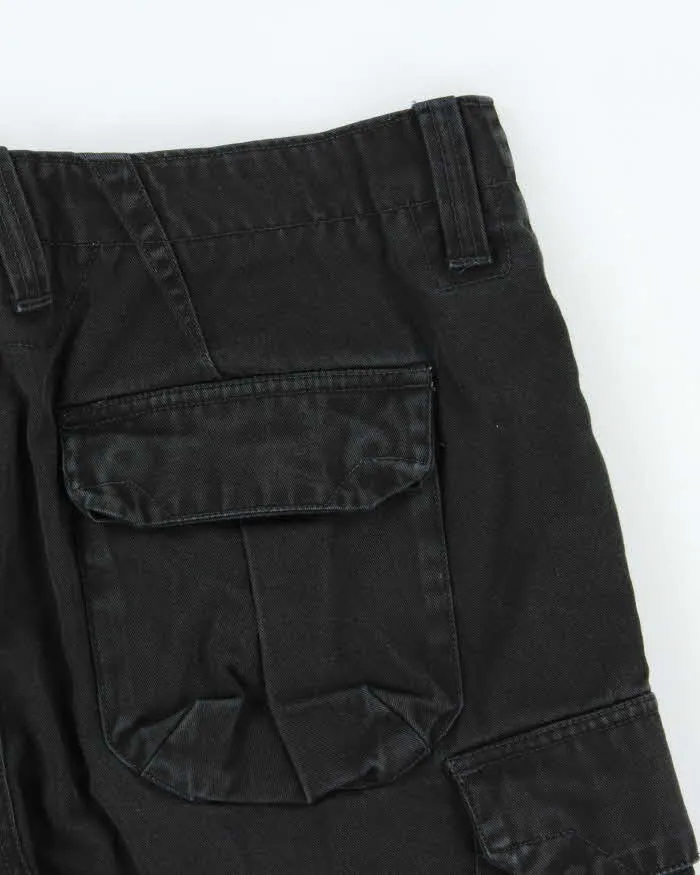Vintage Armani Exchange Heavyweight Canvas Relaxed Fit Cargo Shorts - W34 sold by Rokit product image thumbnail 4