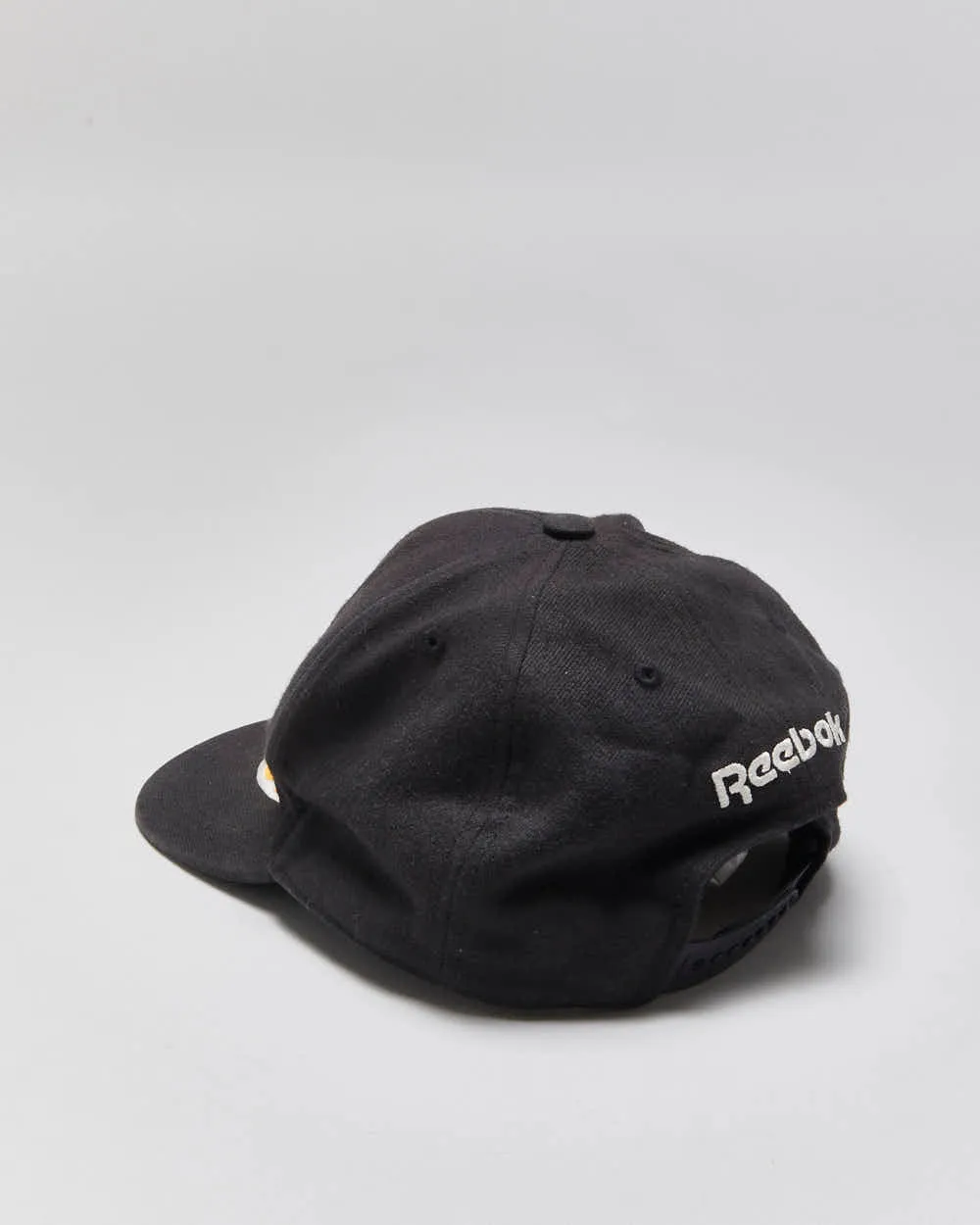 Vintage Reebok Classic Pump Snapback - M sold by Rokit product image thumbnail 2