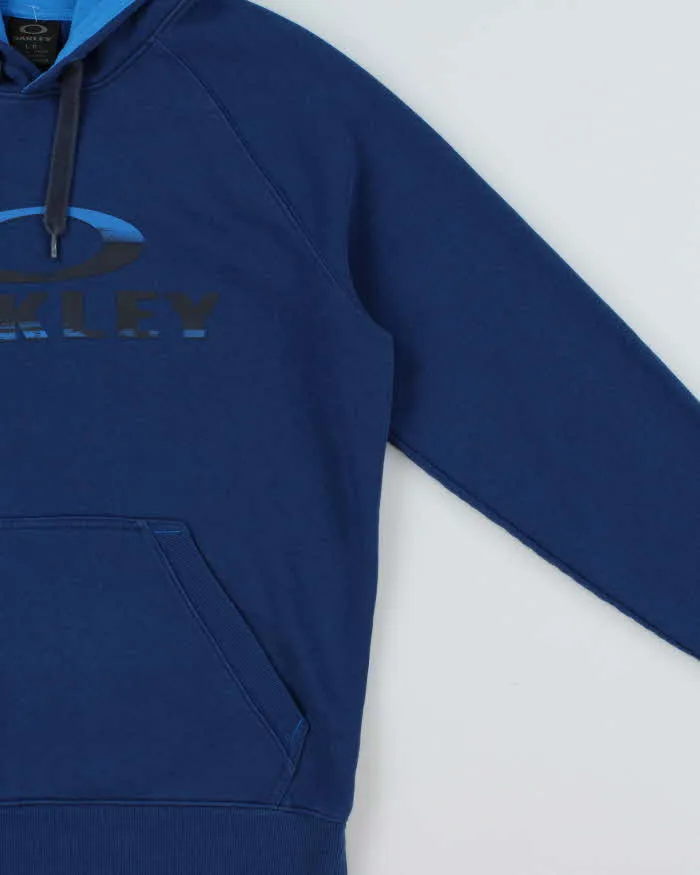 Vintage 00s Oakley Logo Pullover Hoodie - L sold by Rokit product image thumbnail 3