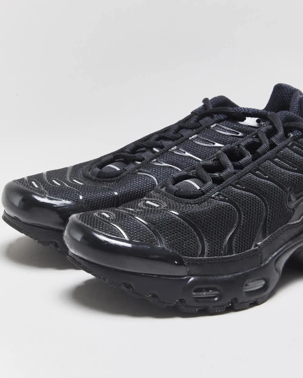 2023 Nike Air Max Plus TN Tuned Triple Black Women's Trainers - UK4.5 sold by Rokit product image thumbnail 5