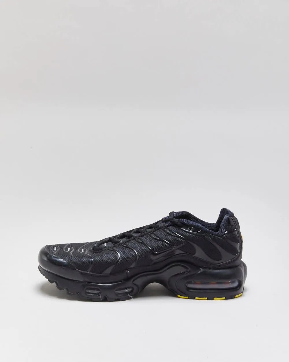 2023 Nike Air Max Plus TN Tuned Triple Black Women's Trainers - UK4.5 sold by Rokit product image thumbnail 2