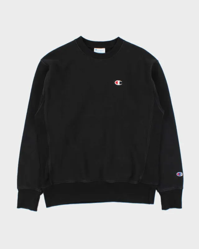Vintage Champion Reverse Weave Heavyweight Crewneck Sweatshirt - M made by Champion