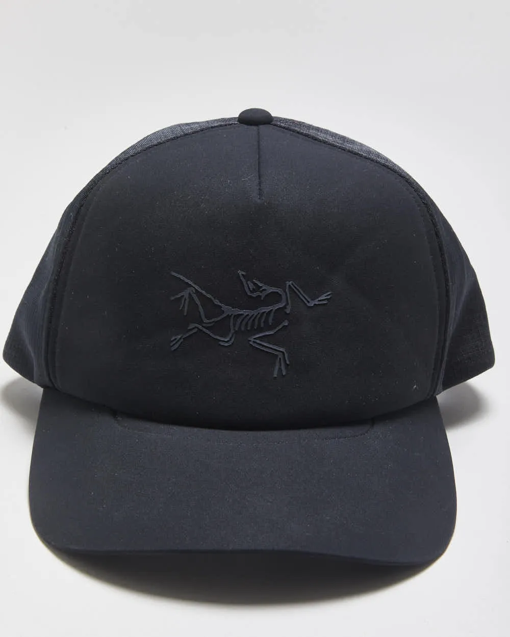 2023 Arc'teryx Bird Curved Trucker Hat - OS sold by Rokit product image thumbnail 3