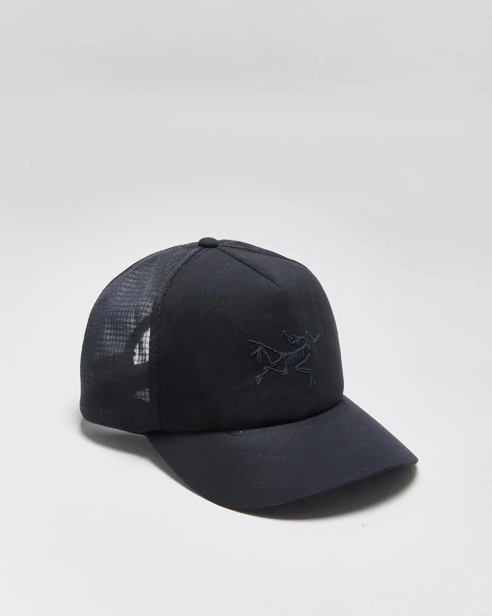 2023 Arc'teryx Bird Curved Trucker Hat - OS sold by Rokit