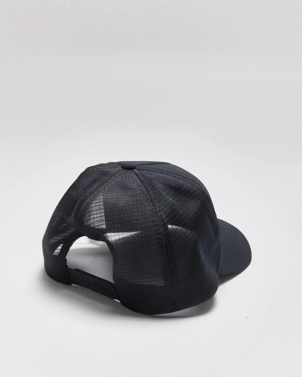 2023 Arc'teryx Bird Curved Trucker Hat - OS sold by Rokit product image thumbnail 2
