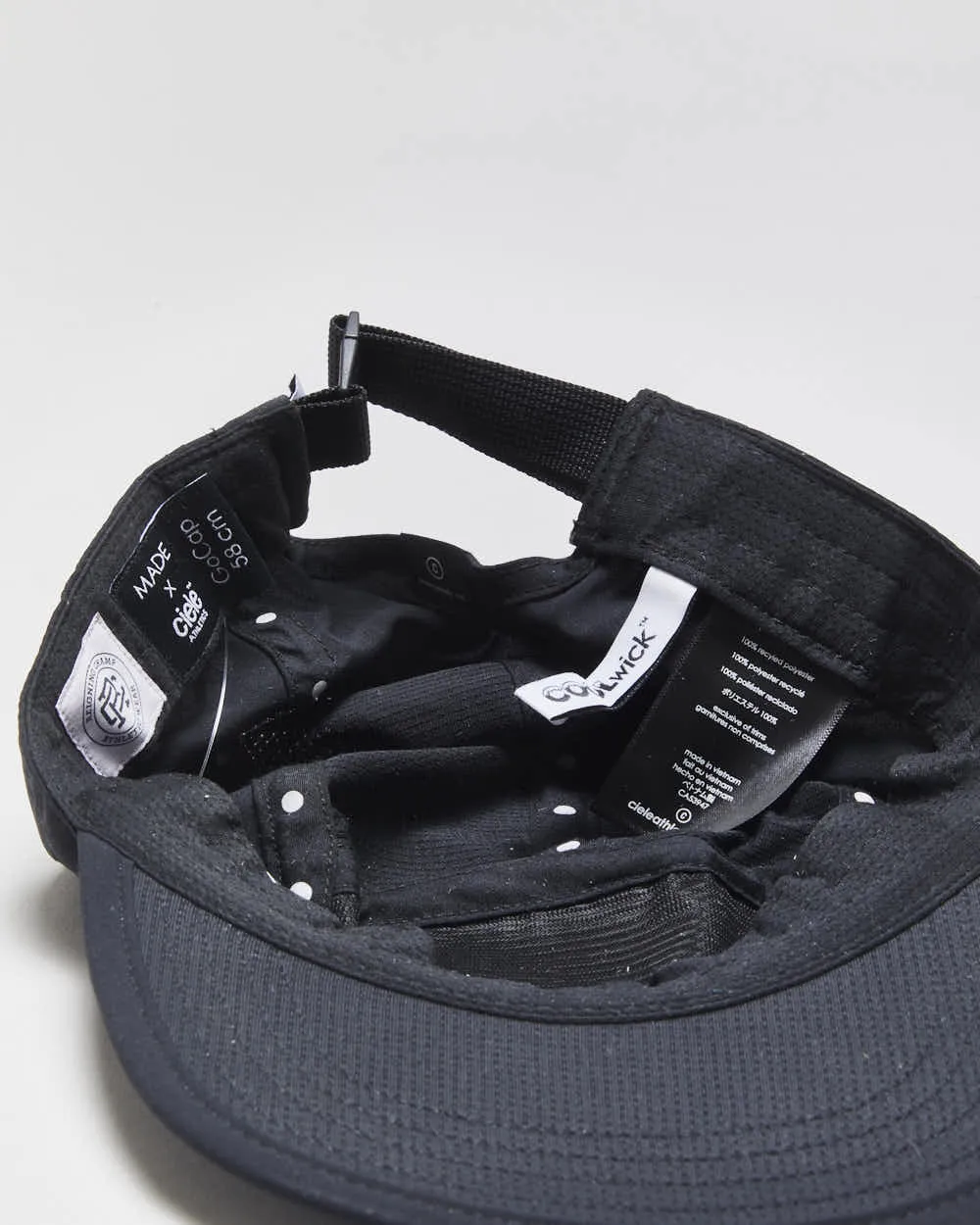 Reigning Champ x Made x Ciele Athletics Coolwick Adjustable 5-Panel Running Go Cap - 7 1/8 sold by Rokit product image thumbnail 4