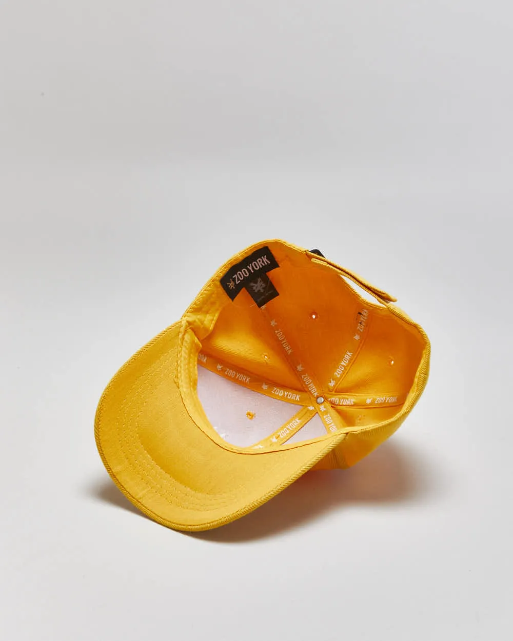 Vintage Y2K 00s Zoo York Embroidered Velcro Baseball Cap - OS sold by Rokit product image thumbnail 5