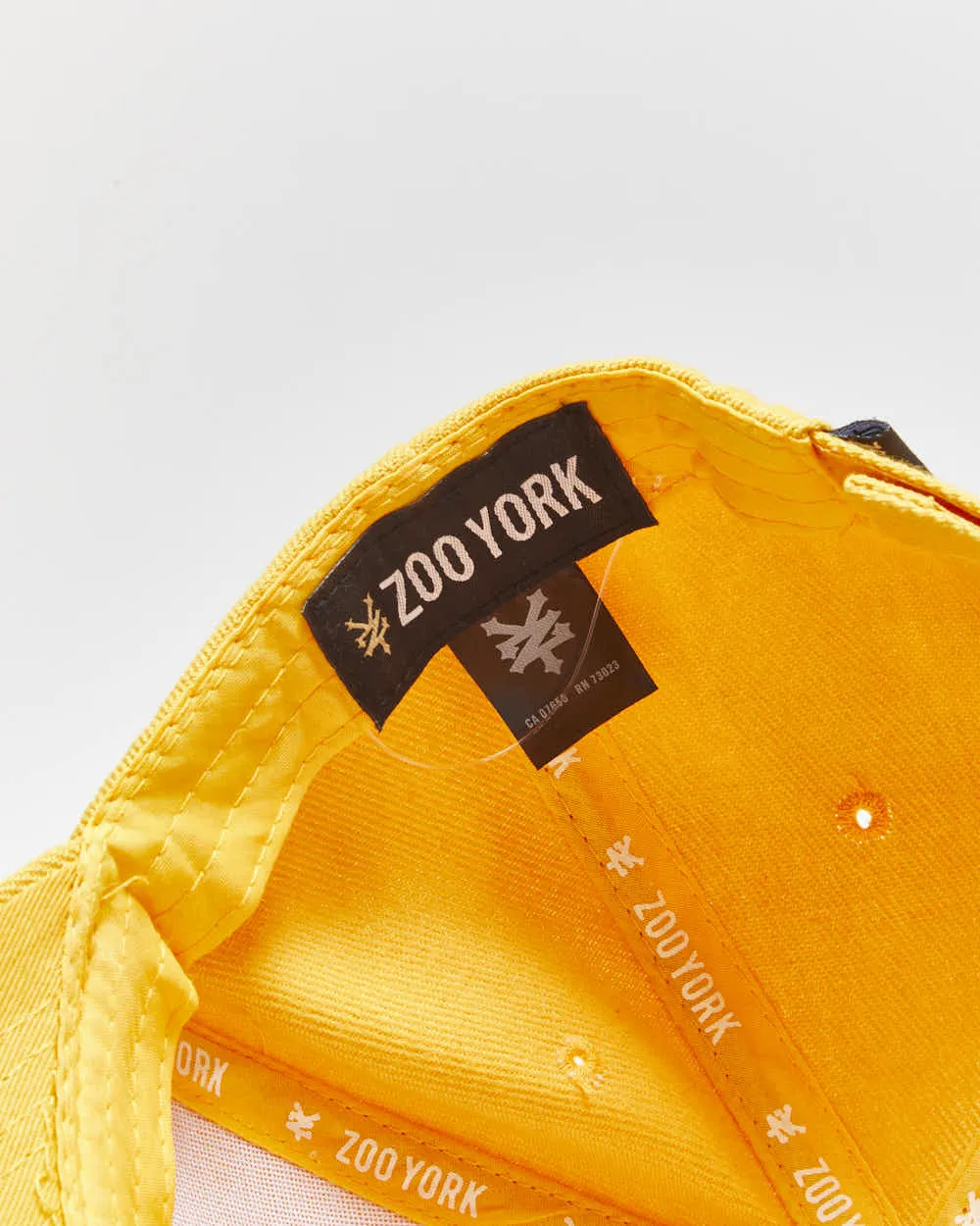 Vintage Y2K 00s Zoo York Embroidered Velcro Baseball Cap - OS sold by Rokit product image thumbnail 4