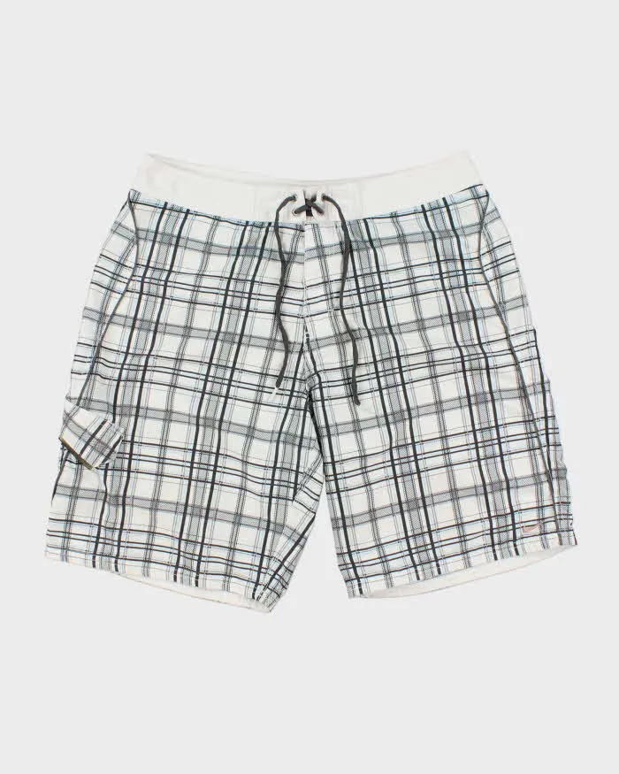 Vintage Y2K 00s Nike Plaid Soft Shell Relaxed Fit Board Shorts - L sold by Rokit