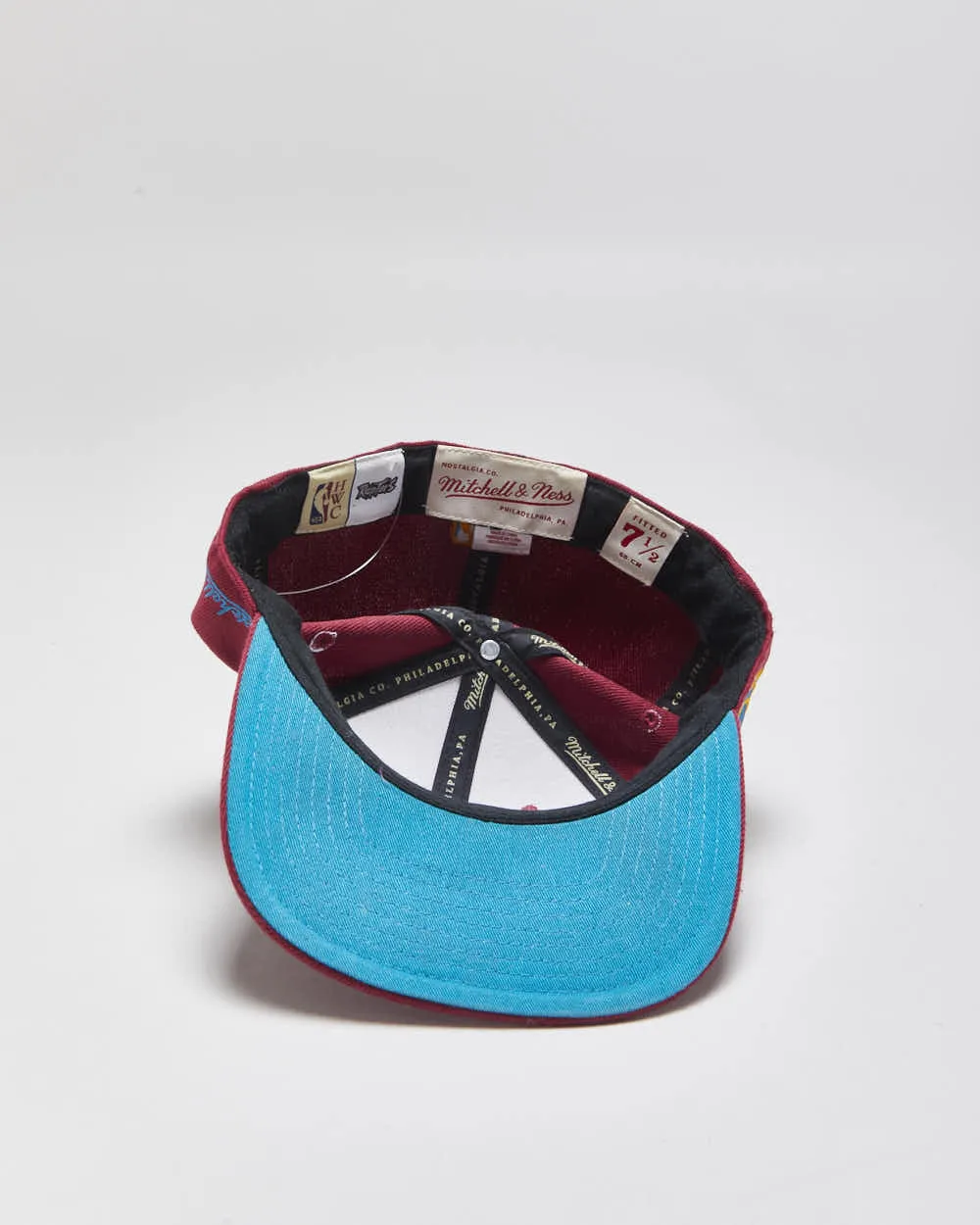 Mitchell & Ness x Hardwood Classics Toronto Raptors 50th Anniversary Fitted Cap - 7 1/2 sold by Rokit product image thumbnail 5