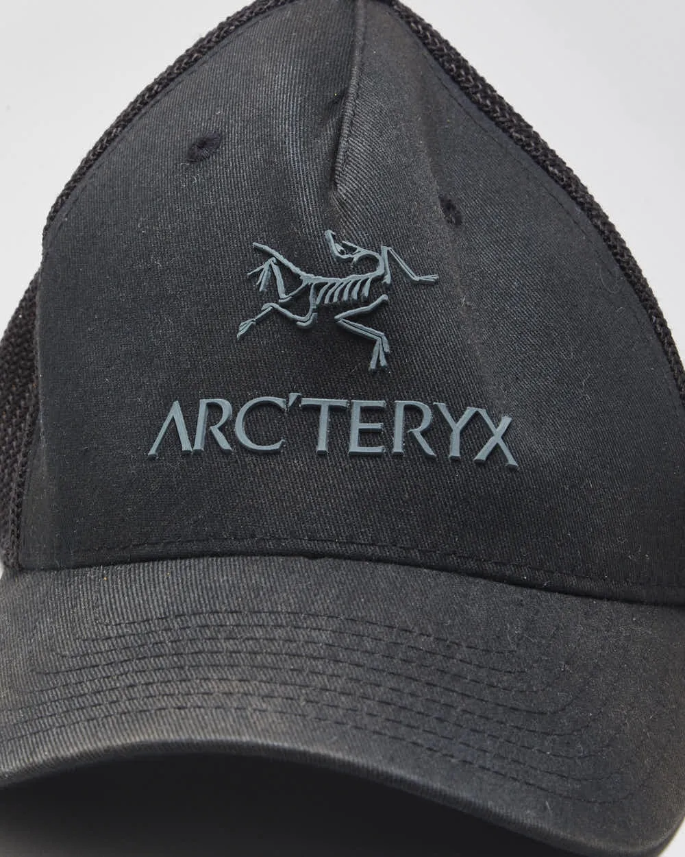 Vintage Arc'teryx Bird Word 110 FlexFit Curved Trucker Hat - OS sold by Rokit product image thumbnail 3