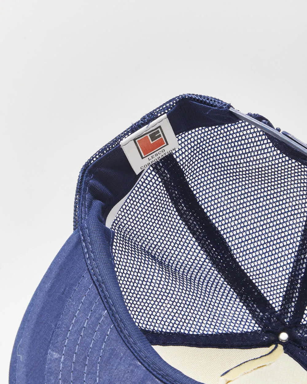 DS Vintage 1990s Locker Room Saloon Detroit Trucker Hat - OS sold by Rokit product image thumbnail 4