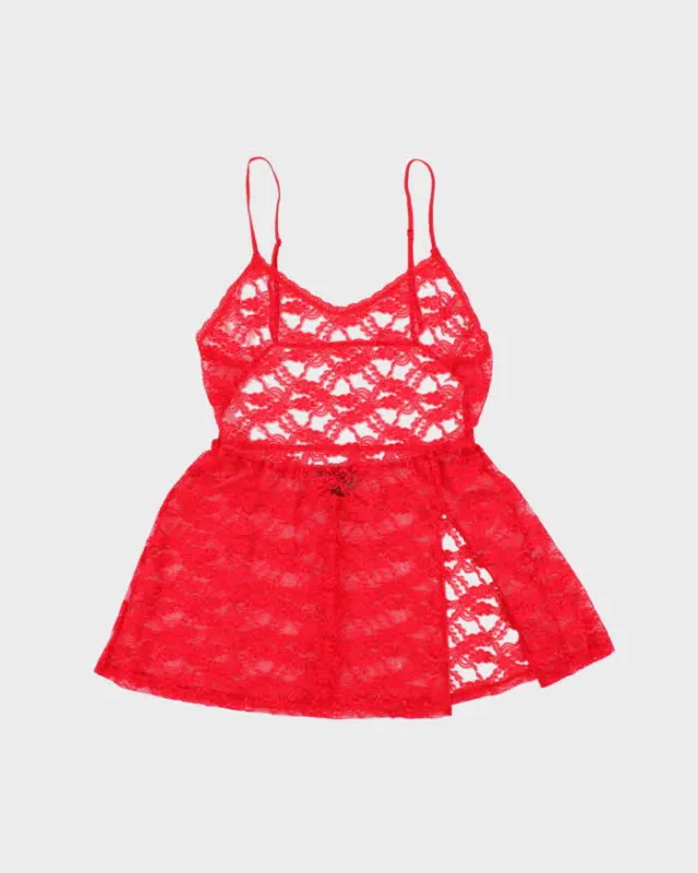 Vintage Y2k 2000s Victoria's Secret Backless Lace Cami - M made by Rokit