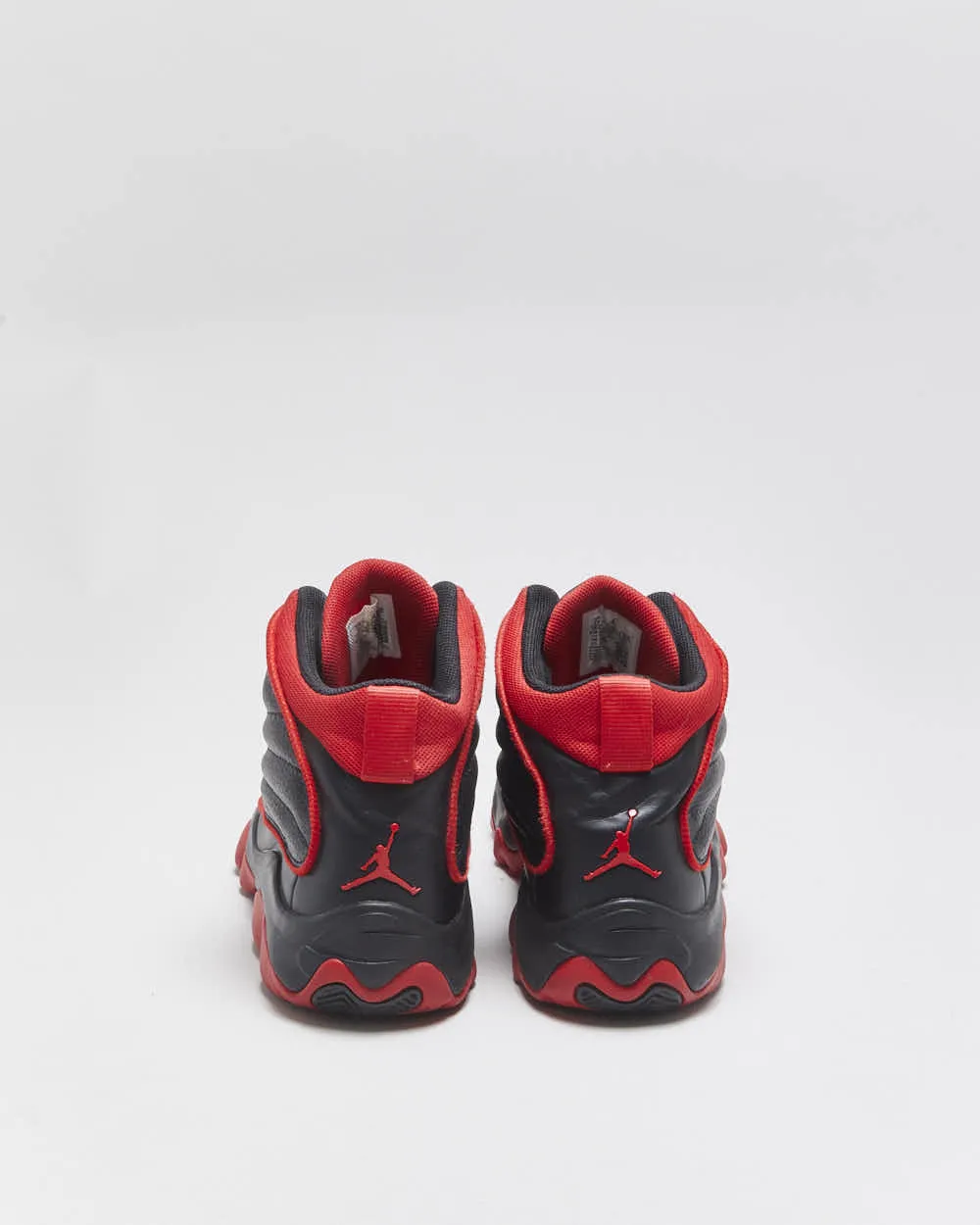 2021 Nike Air Jordan Pro Strong 'GS Bred' Black/University Red Women's Basketball Trainers - UK6 sold by Rokit product image thumbnail 3