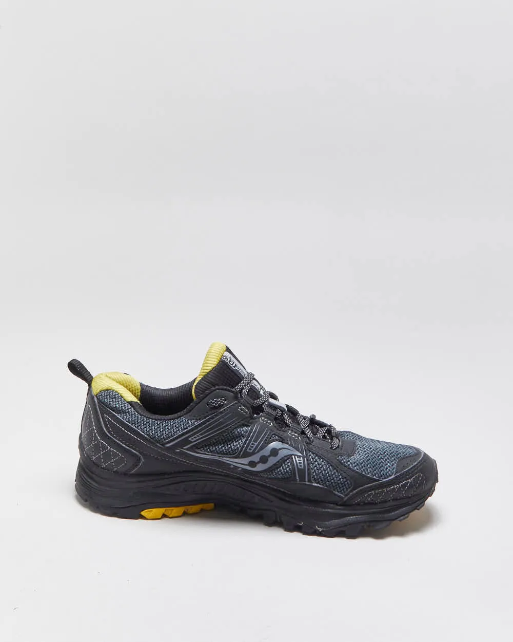 2016 Saucony Excursion TR10 XT-600 Gore-Tex Hiking Trainers - UK8 sold by Rokit product image thumbnail 2