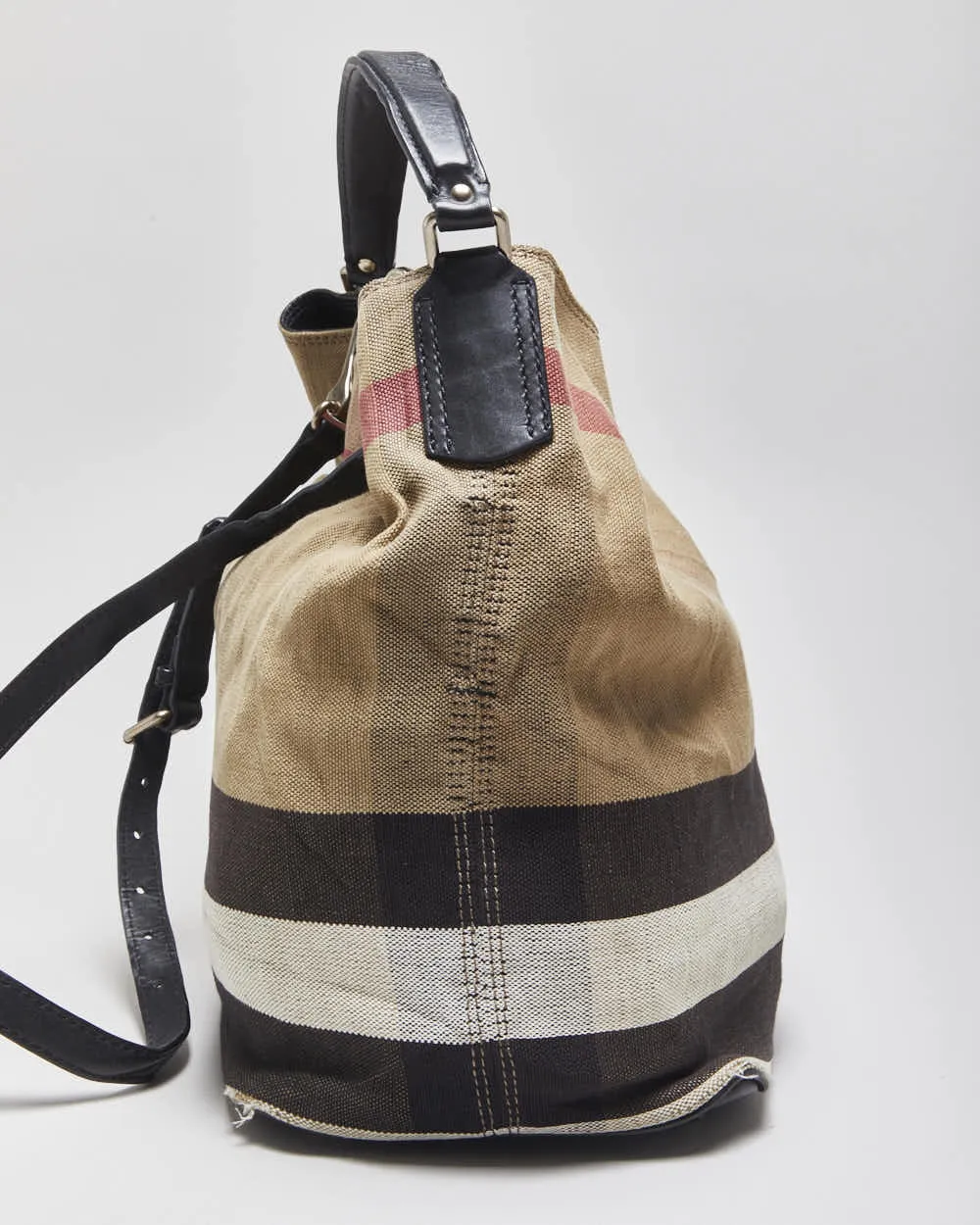 Vintage Burberry Ashby Bucket Bag sold by Rokit product image thumbnail 4