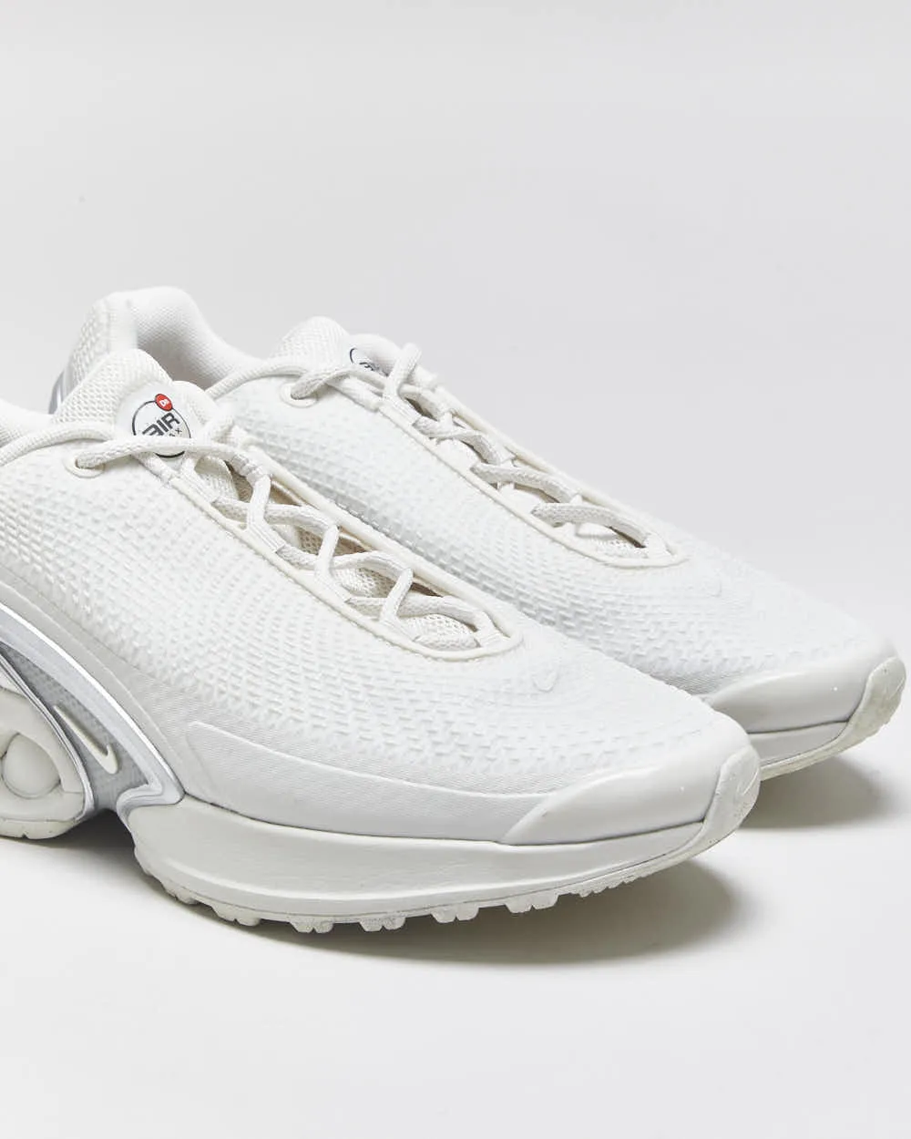 2024 Nike Air Max DN Phantom/Light Bone Trainers - UK7.5 sold by Rokit product image thumbnail 5