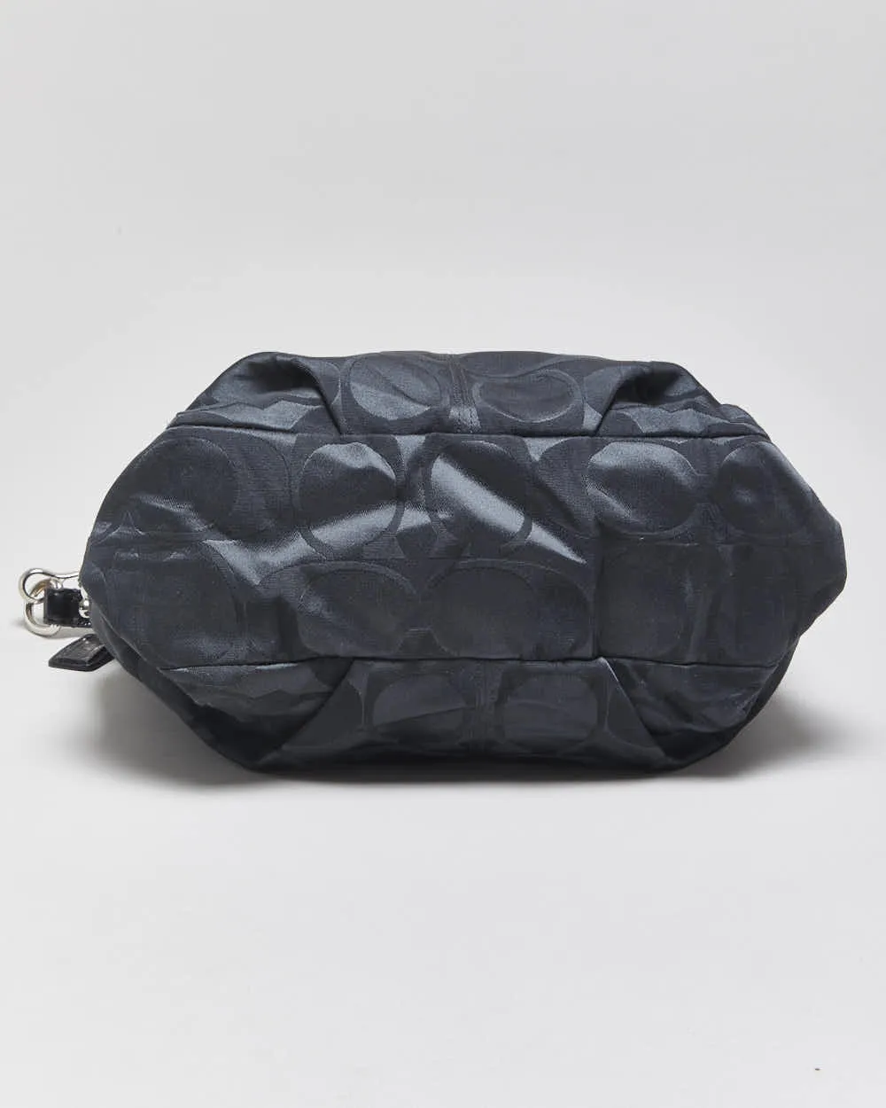Vintage Y2k 2000s Coach Brooke Signature Satin Handbag sold by Rokit product image thumbnail 5