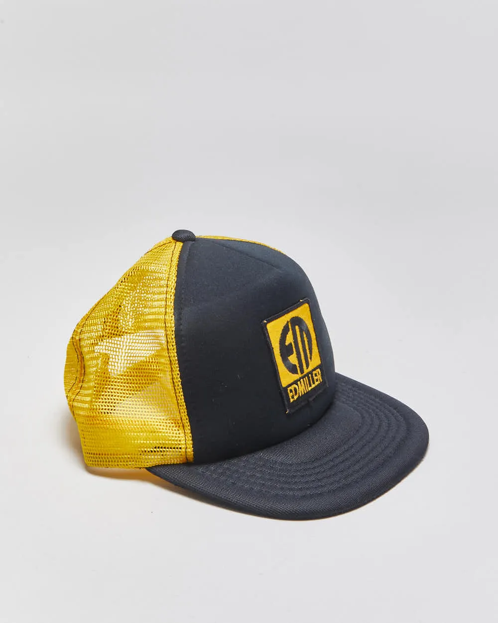 DS Vintage 1980s Ed Miller Electricals Flat Brim Trucker Hat - OS sold by Rokit