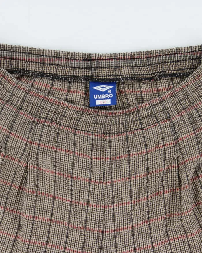 Vintage 1990s Umbro Woven Check Seersucker Pleated Wide Leg Casual Shorts - L sold by Rokit product image thumbnail 5