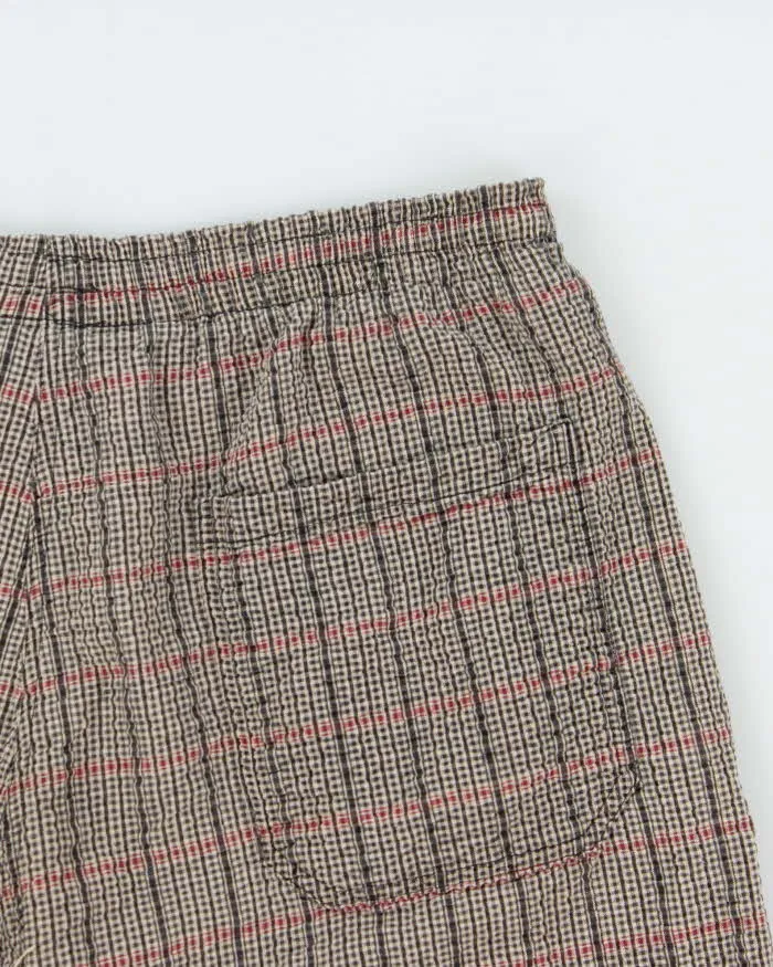 Vintage 1990s Umbro Woven Check Seersucker Pleated Wide Leg Casual Shorts - L sold by Rokit product image thumbnail 4